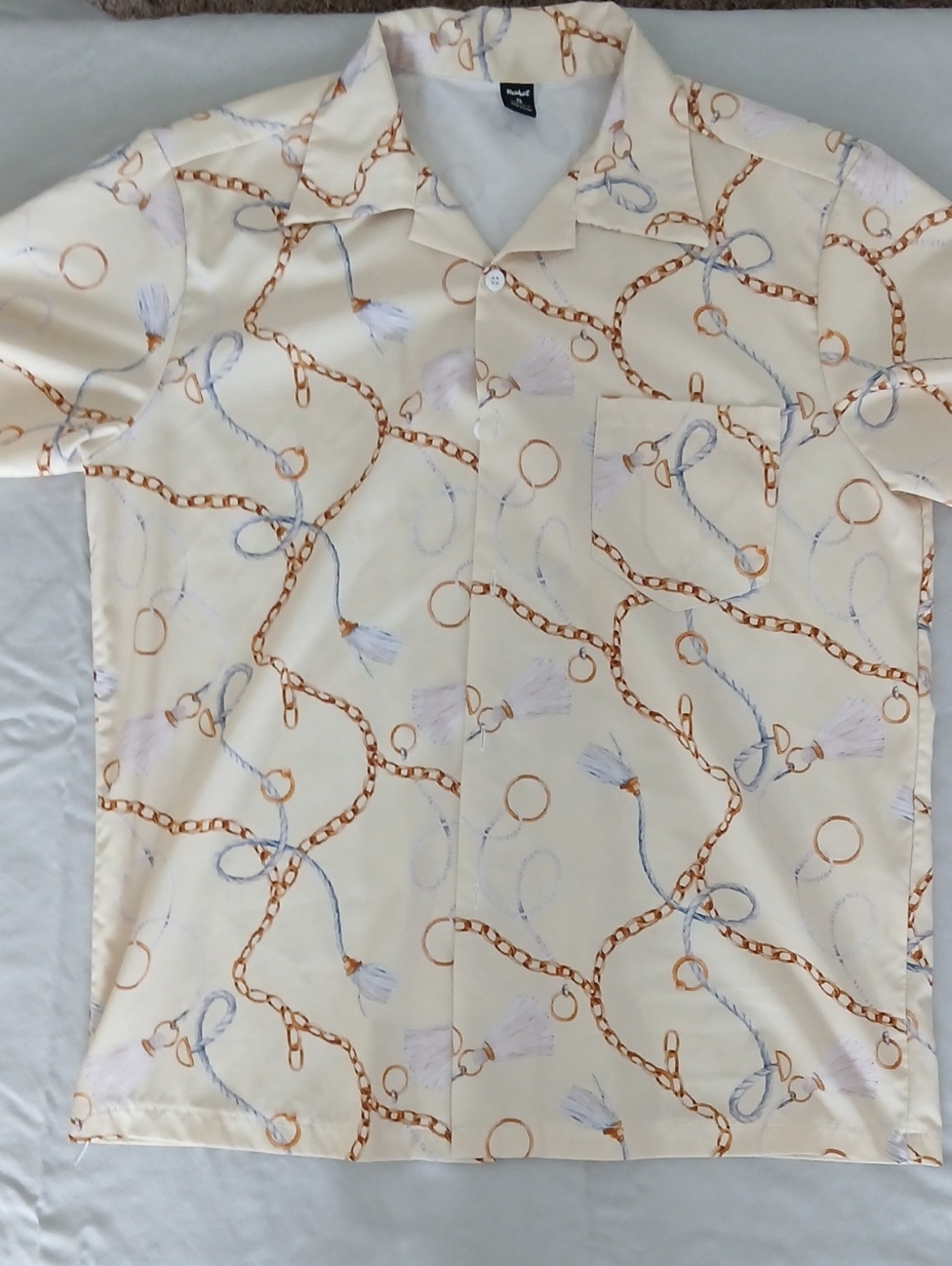 ROMWE Cream Short-Sleeve Shirt with Gold Chain & Blue Rope Print